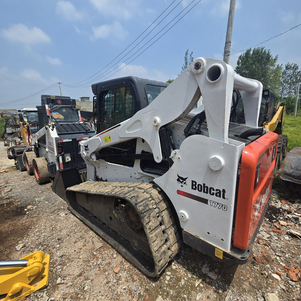 BOBCAT T770 - Mini încărcător: Foto 1 BOBCAT T770 - Mini încărcător: Foto 1