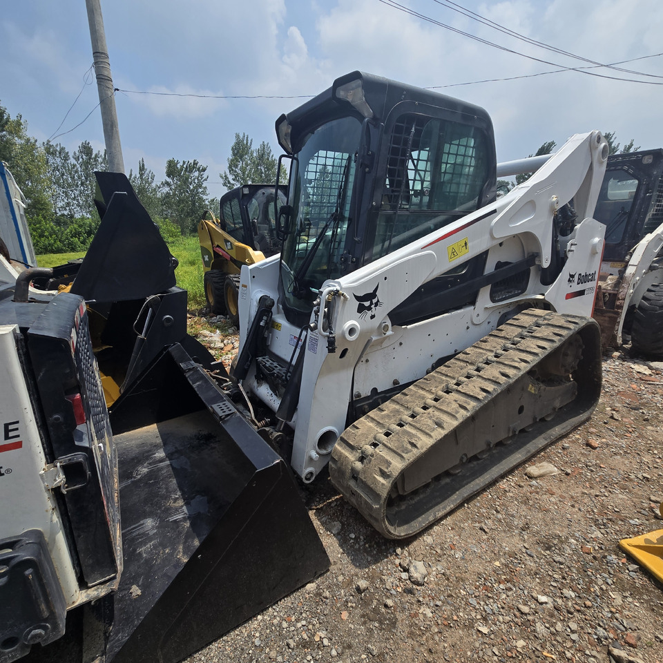 BOBCAT T770 - Mini încărcător: Foto 3 BOBCAT T770 - Mini încărcător: Foto 3