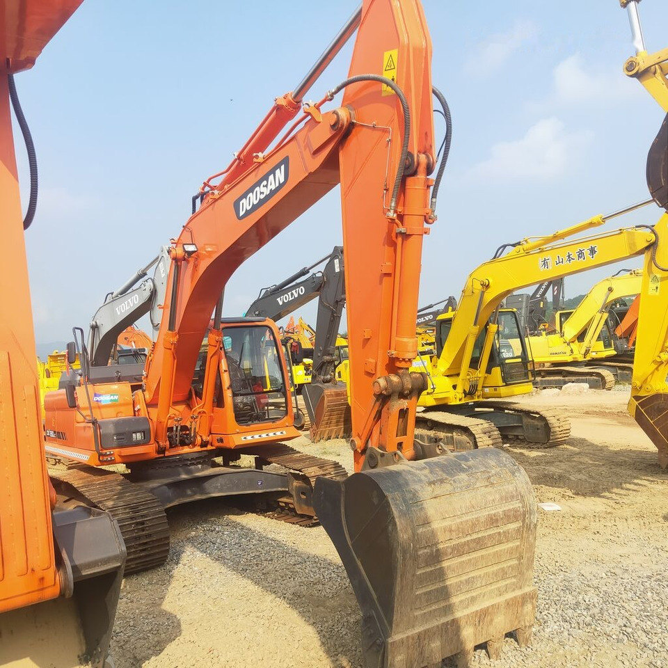 Doosan DX260LC - Excavator pe şenile: Foto 3 Doosan DX260LC - Excavator pe şenile: Foto 3