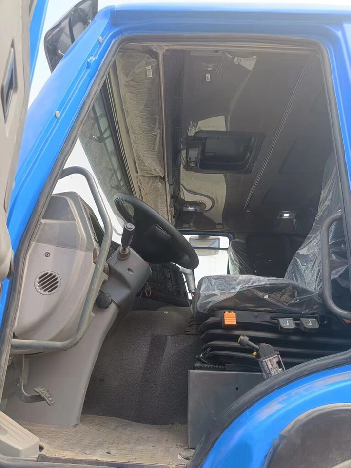 Howo 371 - Camion basculantă: Foto 3 Howo 371 - Camion basculantă: Foto 3