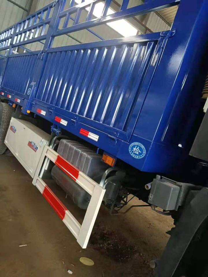 Howo ZZ3257N3647D1 - Camion basculantă: Foto 5 Howo ZZ3257N3647D1 - Camion basculantă: Foto 5