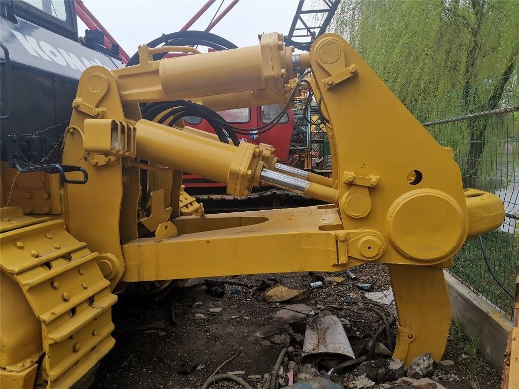 Komatsu D155A-2 - Buldozer: Foto 3 Komatsu D155A-2 - Buldozer: Foto 3