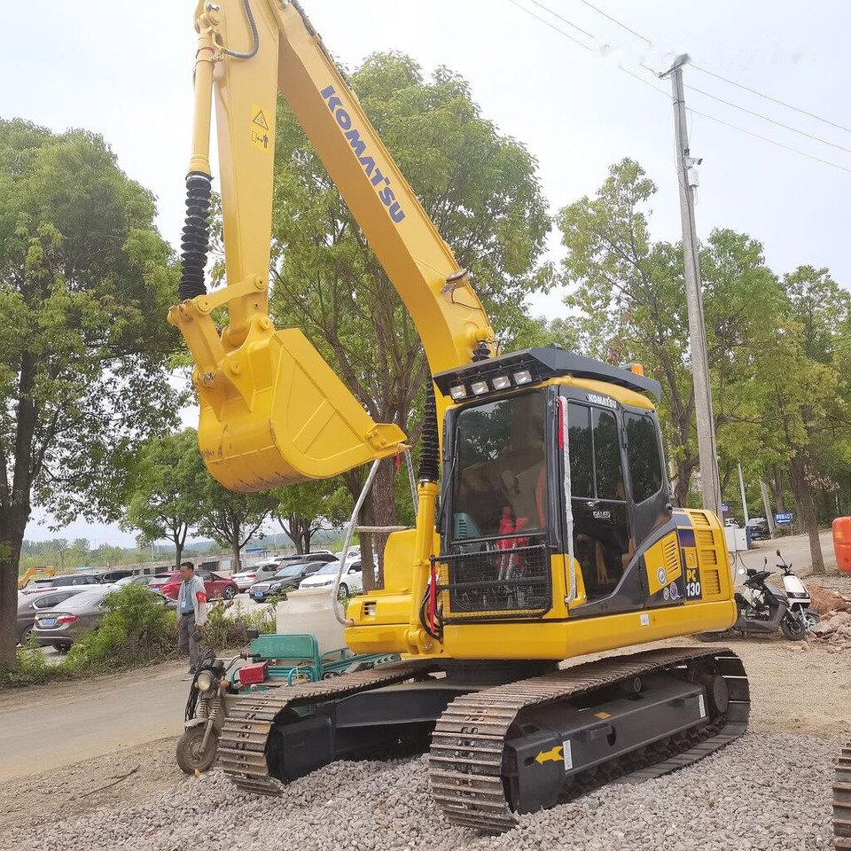 Komatsu PC130-7 - Excavator pe şenile: Foto 2 Komatsu PC130-7 - Excavator pe şenile: Foto 2