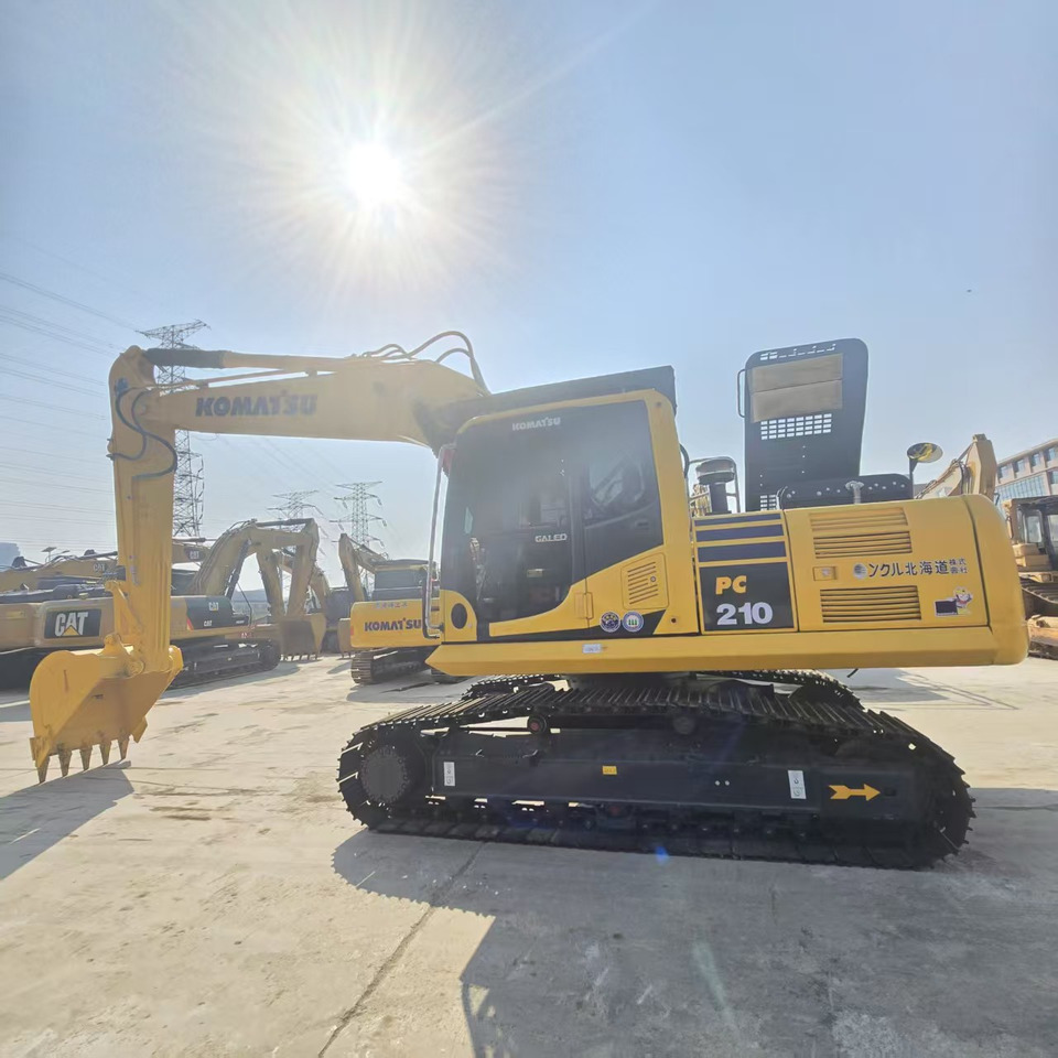 Komatsu PC210-8 - Excavator pe şenile: Foto 4 Komatsu PC210-8 - Excavator pe şenile: Foto 4