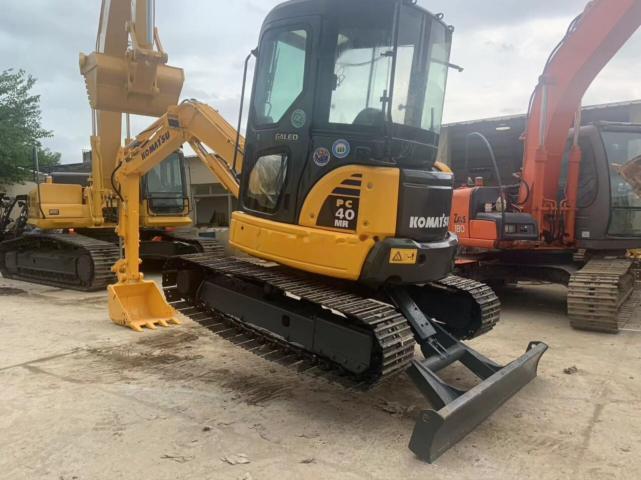 Komatsu PC40MR - Mini excavator: Foto 2 Komatsu PC40MR - Mini excavator: Foto 2