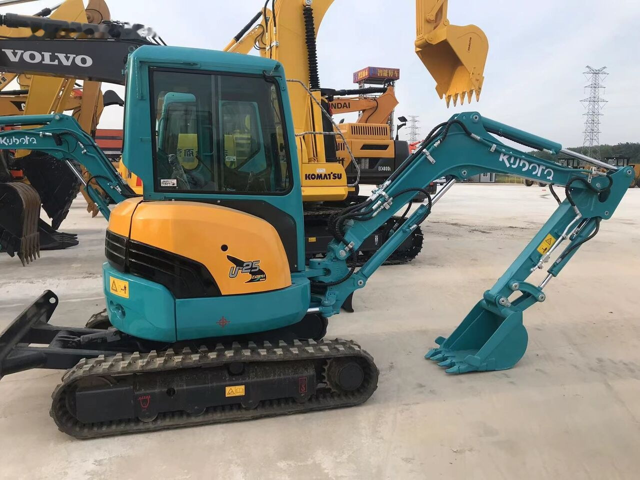 Mini excavator Kubota U25: Foto 10