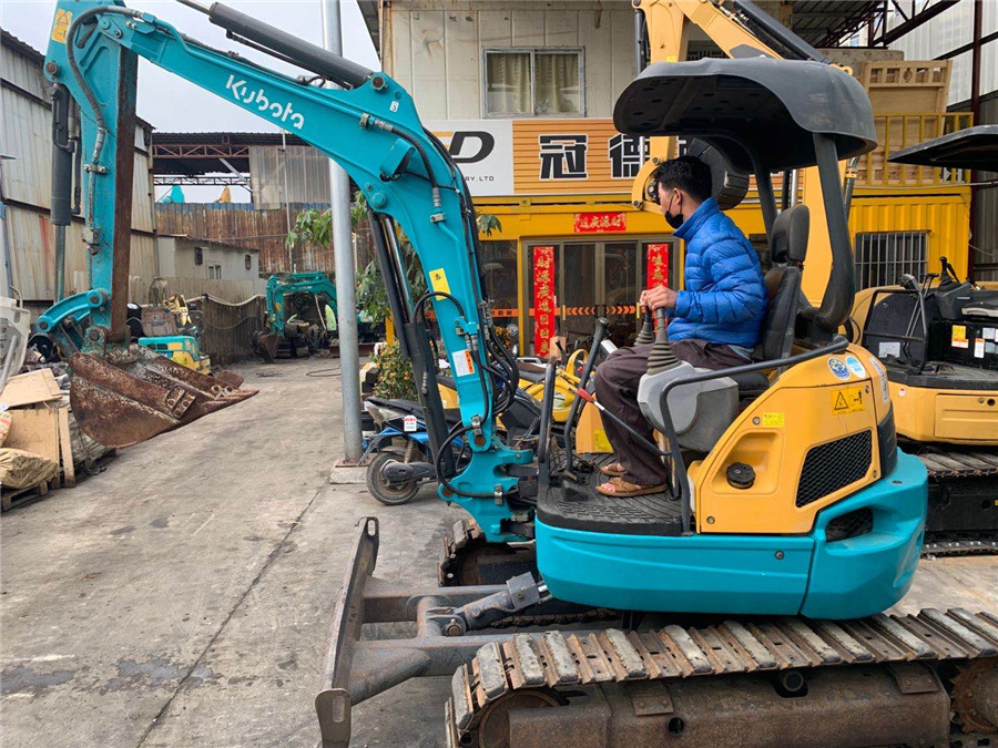 Kubota U35-5 - Mini excavator: Foto 2 Kubota U35-5 - Mini excavator: Foto 2