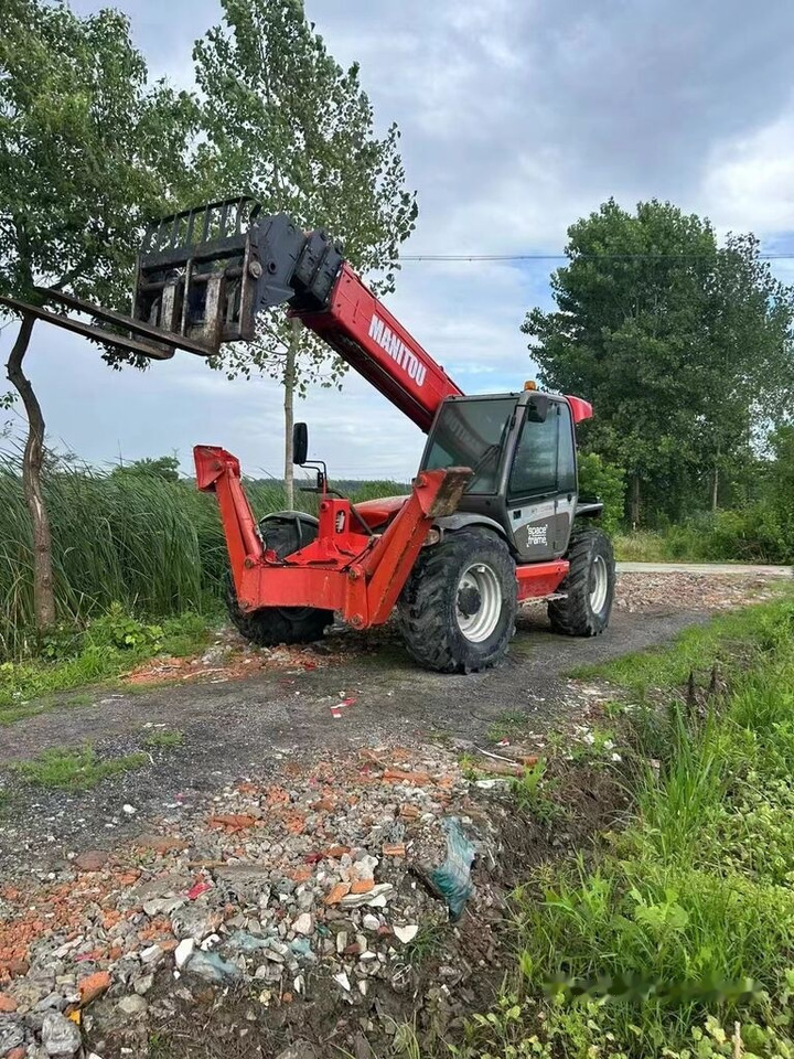 Manitou MT1740 - Stivuitor telescopic: Foto 4 Manitou MT1740 - Stivuitor telescopic: Foto 4