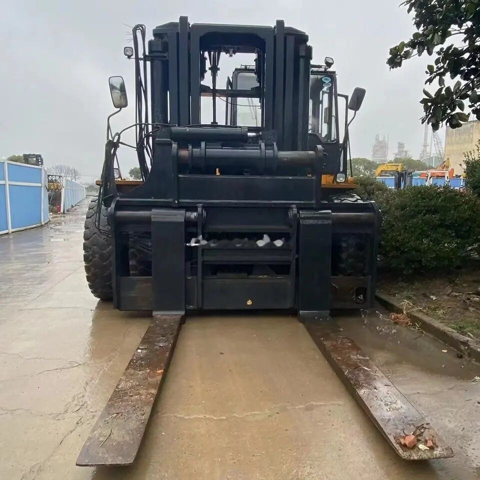 Mitsubishi FD320 - Stivuitor diesel: Foto 4 Mitsubishi FD320 - Stivuitor diesel: Foto 4