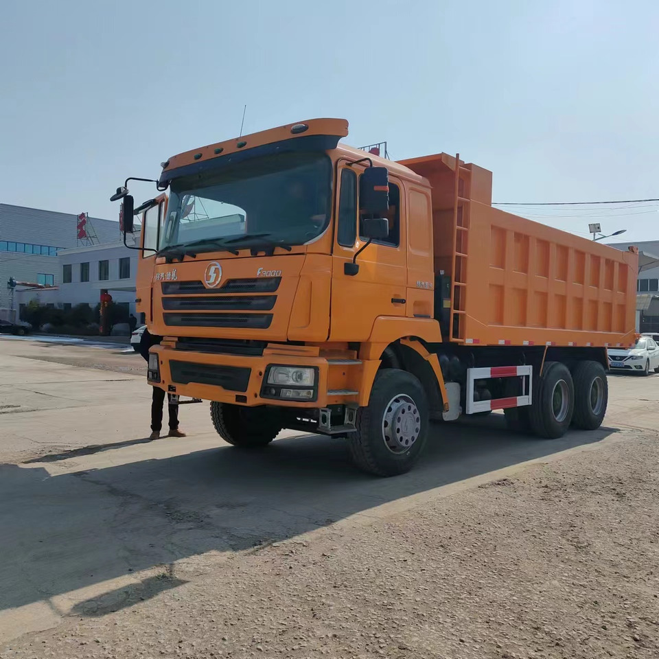 SHACMAN F3000 - Camion basculantă: Foto 5 SHACMAN F3000 - Camion basculantă: Foto 5
