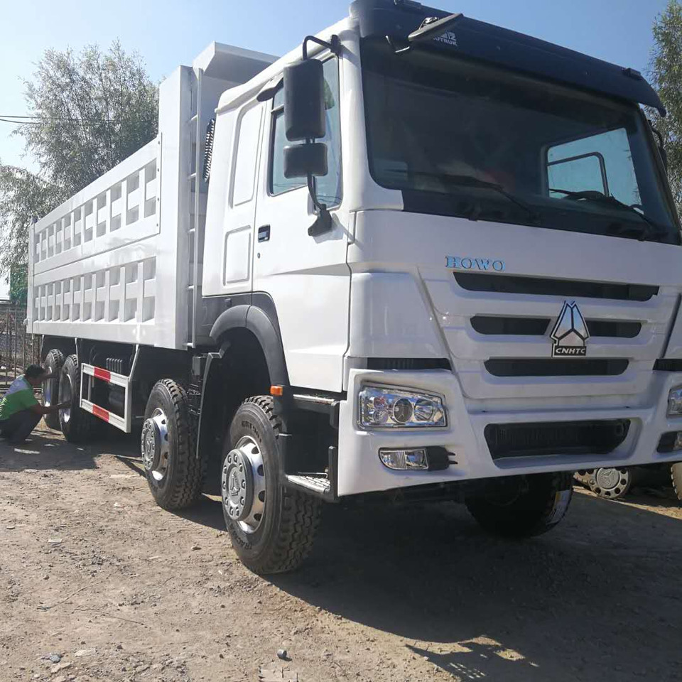 SINOTRUK HOWO - Camion basculantă: Foto 4 SINOTRUK HOWO - Camion basculantă: Foto 4