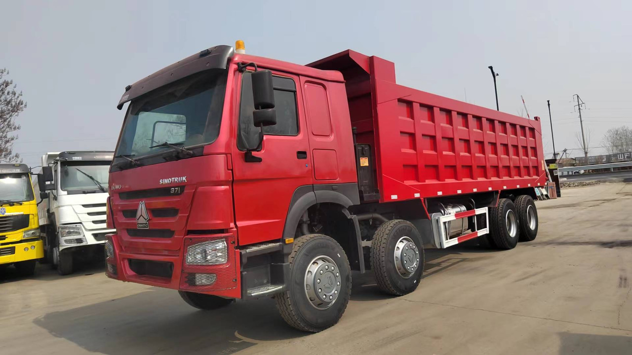 SINOTRUK Howo - Camion basculantă: Foto 5 SINOTRUK Howo - Camion basculantă: Foto 5