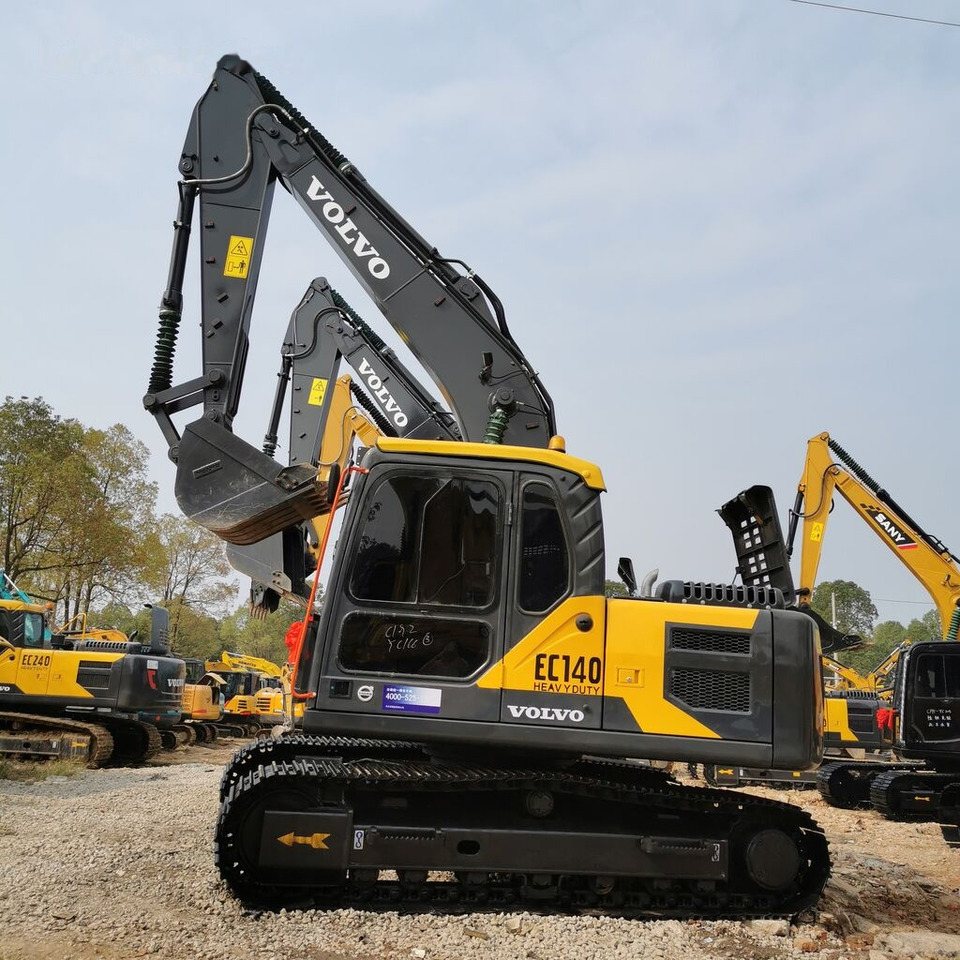 Volvo EC140 - Excavator pe şenile: Foto 1 Volvo EC140 - Excavator pe şenile: Foto 1