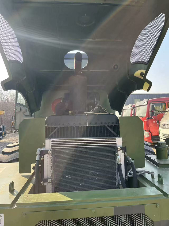 Cilindru compactor pentru asfalt XCMG XS202J: Foto 8 Cilindru compactor pentru asfalt XCMG XS202J: Foto 8