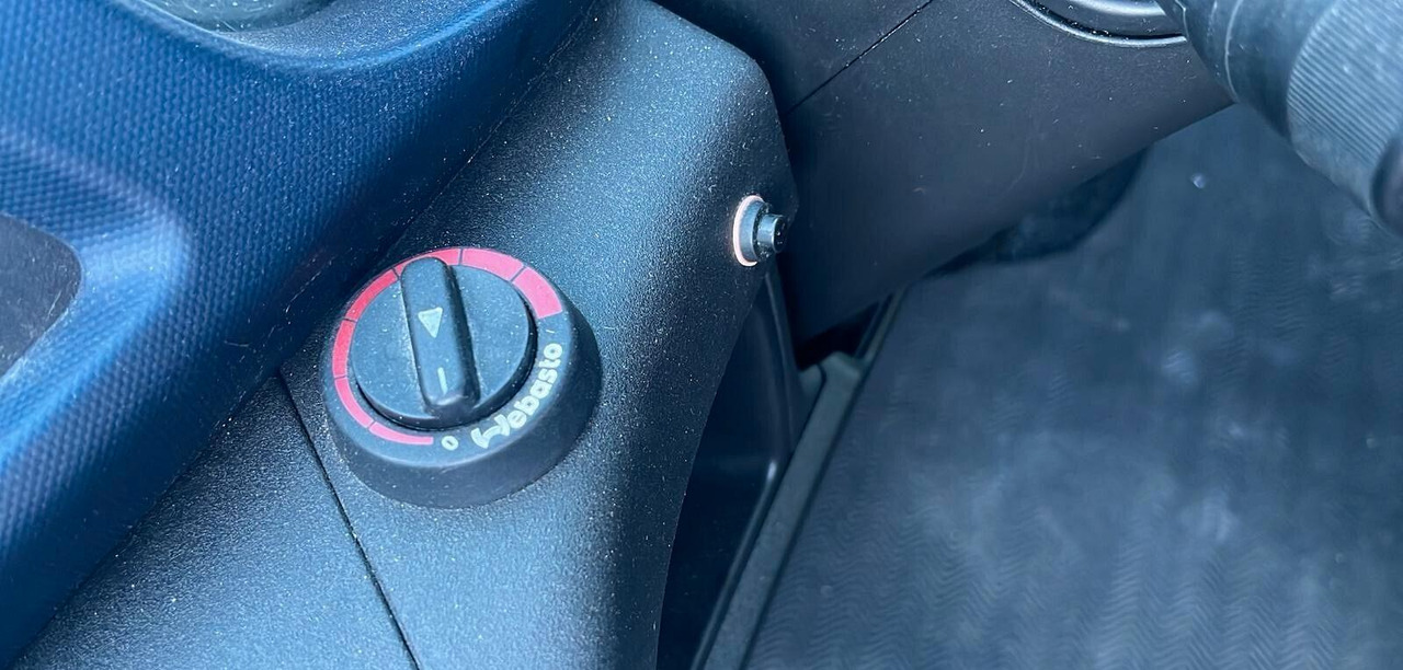 Iveco Daily 35-160 Passo Lungo e Tetto Alto - Dubă: Foto 5 Iveco Daily 35-160 Passo Lungo e Tetto Alto - Dubă: Foto 5