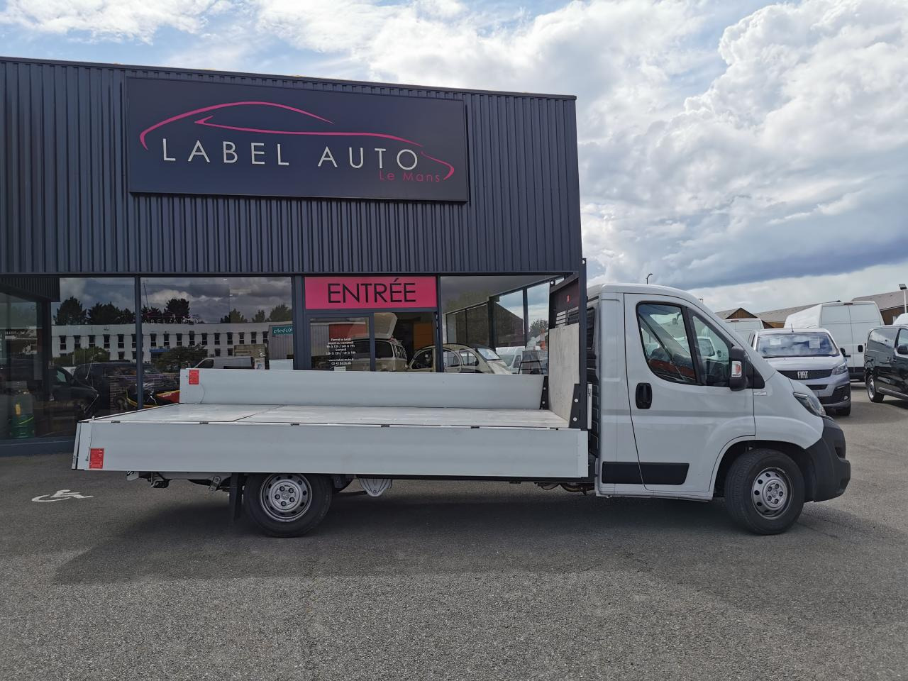 PEUGEOT BOXER 3T5 PLATEAU 4M20 2.2 HDI 140CH - Alte utilaje: Foto 3 PEUGEOT BOXER 3T5 PLATEAU 4M20 2.2 HDI 140CH - Alte utilaje: Foto 3