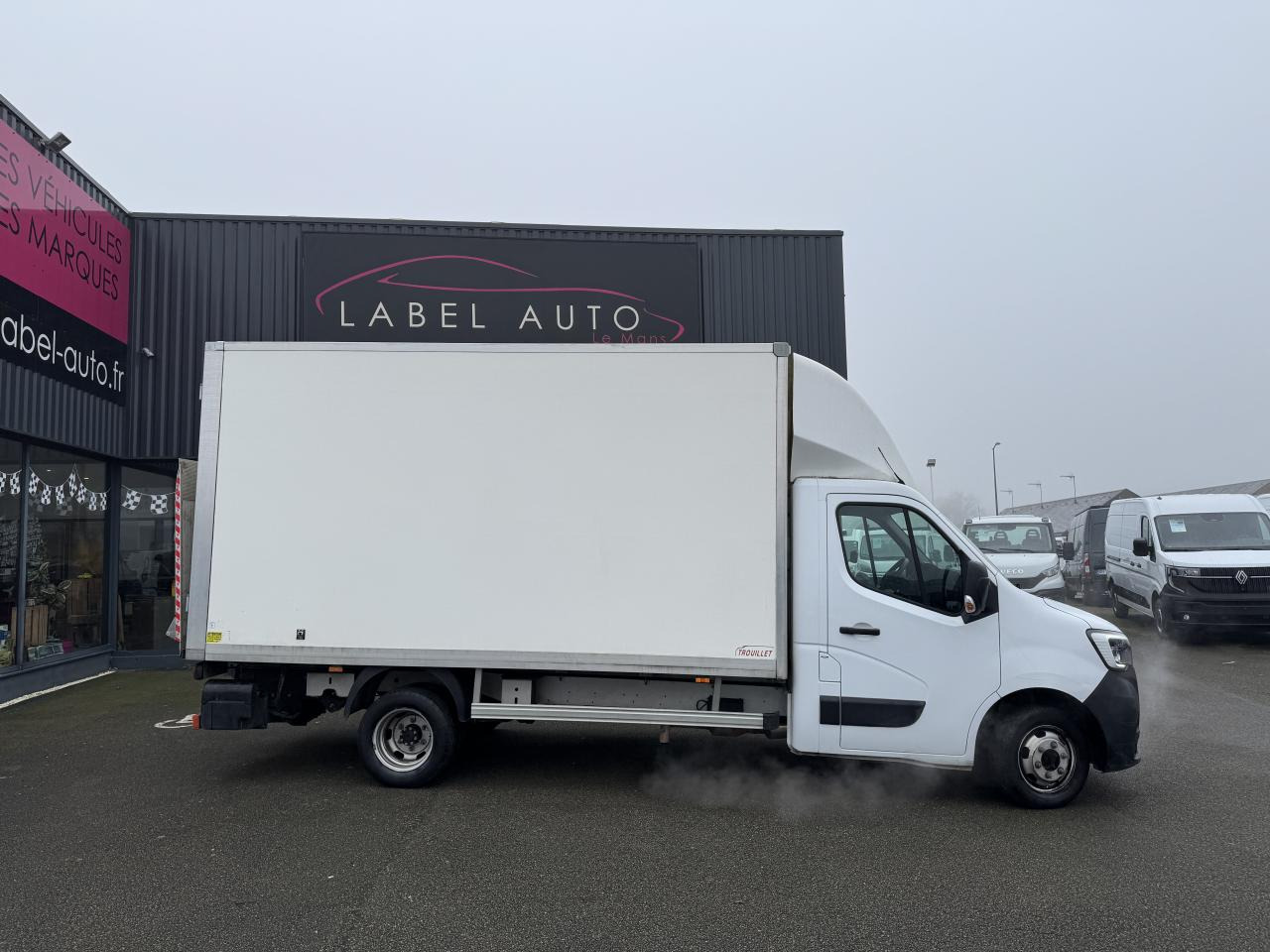 RENAULT Master Confort R3500 L2 2.3 dCi - 130 III CHASSIS CABINE Châssis Cabine L2 Propulsion PHASE 3 - Alte utilaje: Foto 1 RENAULT Master Confort R3500 L2 2.3 dCi - 130 III CHASSIS CABINE Châssis Cabine L2 Propulsion PHASE 3 - Alte utilaje: Foto 1