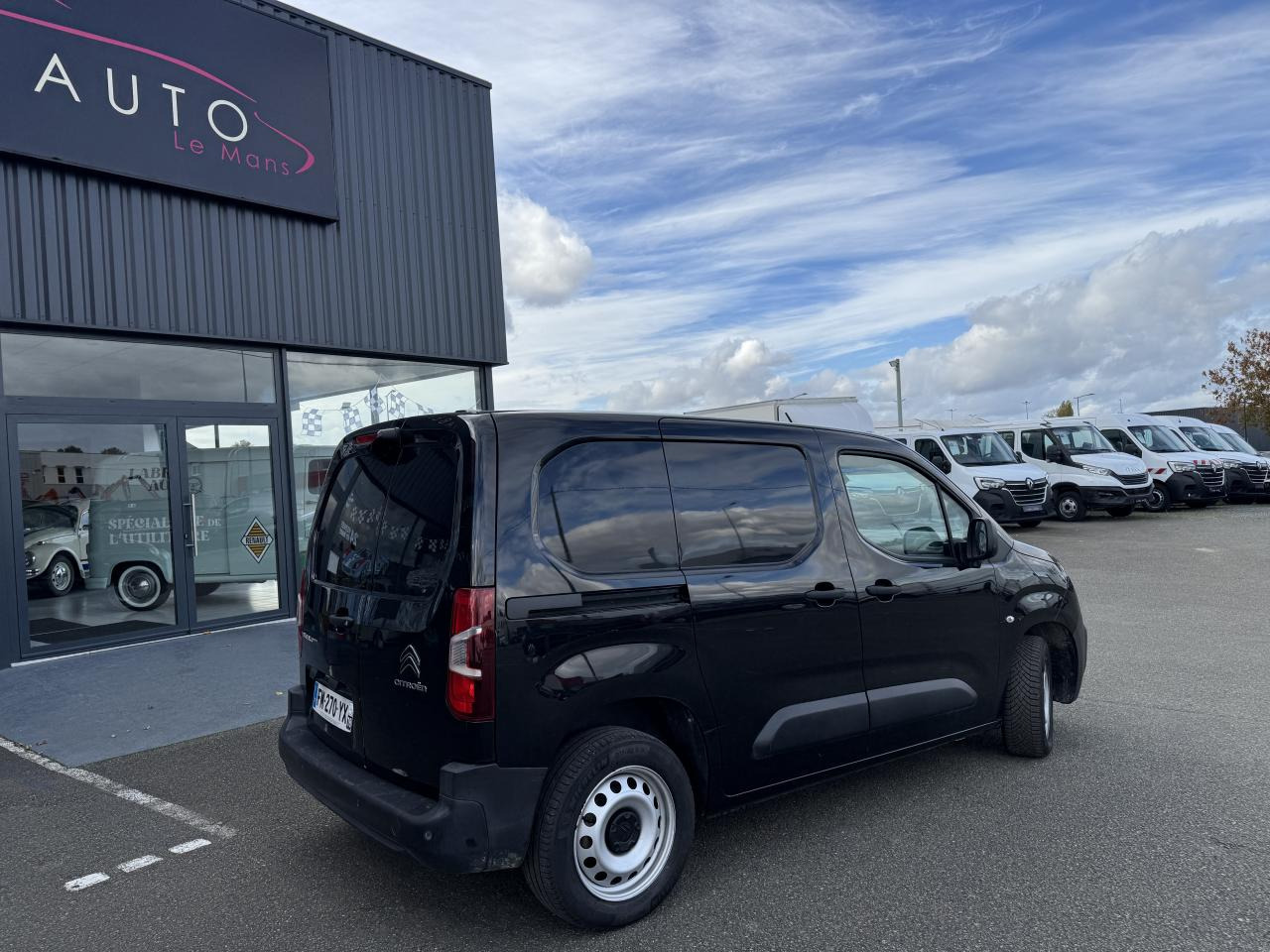 CITROEN Berlingo 1.5 BlueHDi S&S - 130 - BV EAT8  III FOURGON Fourgon M Driver 650 kg PHASE 1 - Dubă: Foto 5 CITROEN Berlingo 1.5 BlueHDi S&S - 130 - BV EAT8  III FOURGON Fourgon M Driver 650 kg PHASE 1 - Dubă: Foto 5