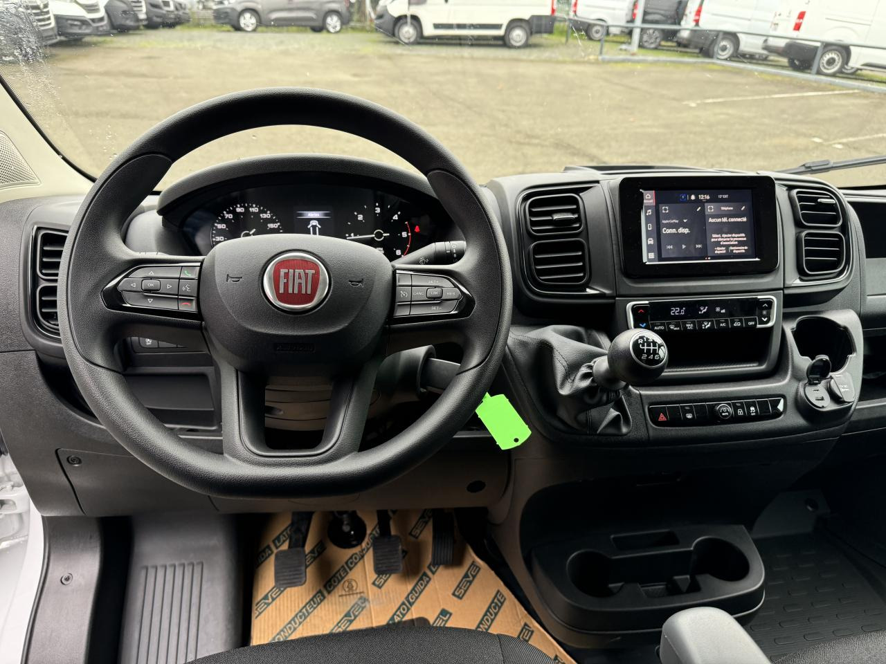 FIAT Ducato Tôlé 3.3 M H2 2.2 - 140 S&S III FOURGON TOLE Fourgon Tôlé 3.3 - Dubă: Foto 3 FIAT Ducato Tôlé 3.3 M H2 2.2 - 140 S&S III FOURGON TOLE Fourgon Tôlé 3.3 - Dubă: Foto 3