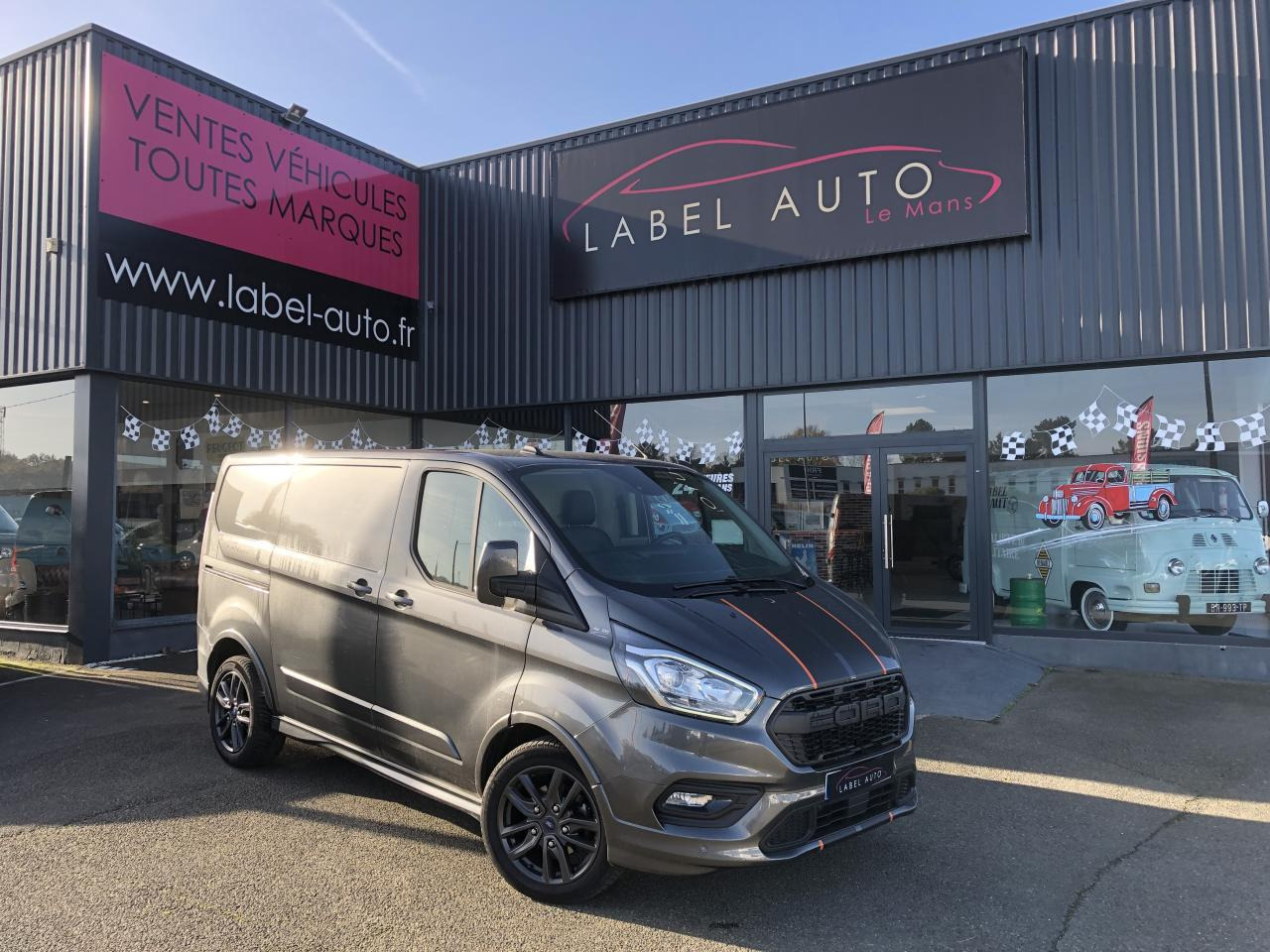 FORD Transit Custom 2.0 TDCi - 170 - BVA S&S TRANSIT CUSTOM FOURGON Fourgon 290 L1H1 Sport PHASE 2 - Dubă: Foto 1 FORD Transit Custom 2.0 TDCi - 170 - BVA S&S TRANSIT CUSTOM FOURGON Fourgon 290 L1H1 Sport PHASE 2 - Dubă: Foto 1
