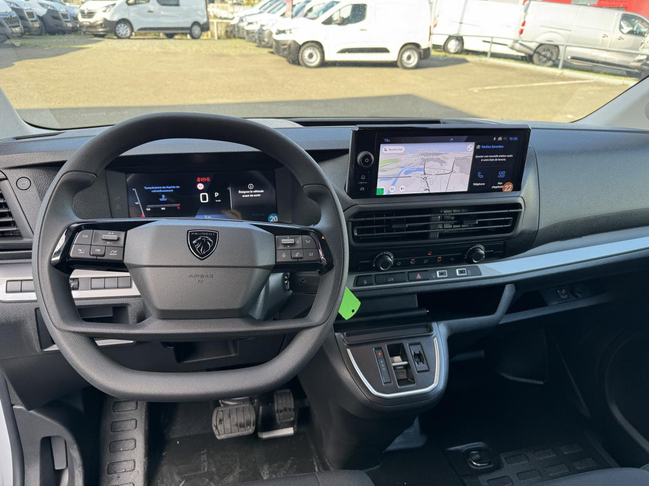 PEUGEOT Expert M 2.0 BlueHDi - 145 S&S - BV EAT8 III FOURGON Fourgon PHASE 2 - Dubă: Foto 4 PEUGEOT Expert M 2.0 BlueHDi - 145 S&S - BV EAT8 III FOURGON Fourgon PHASE 2 - Dubă: Foto 4