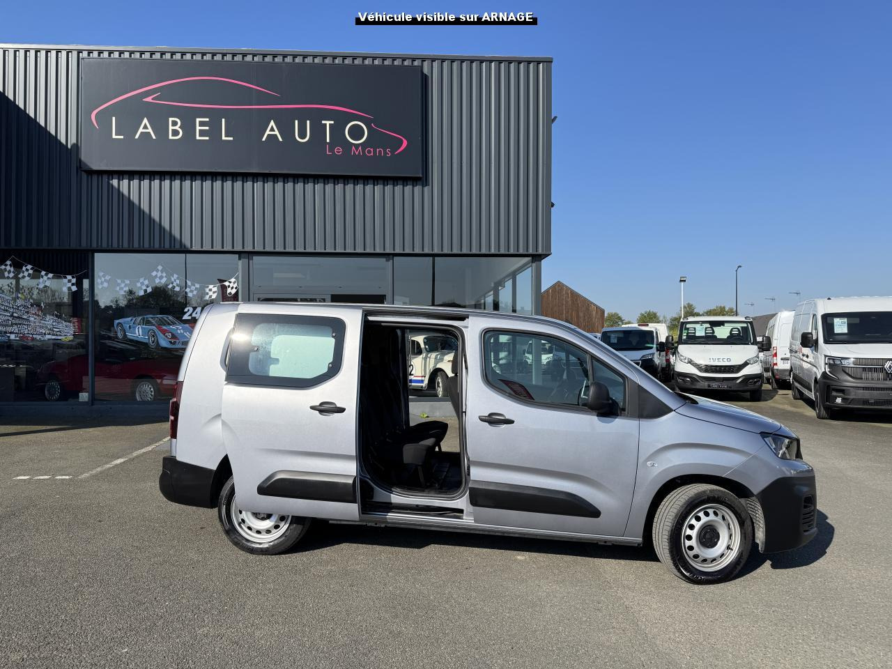 PEUGEOT Partner XL 1.5 BlueHDi S&S - 100 III CABINE APPROFONDIE Cabine approfondie XL PHASE 2 - Dubă: Foto 3 PEUGEOT Partner XL 1.5 BlueHDi S&S - 100 III CABINE APPROFONDIE Cabine approfondie XL PHASE 2 - Dubă: Foto 3