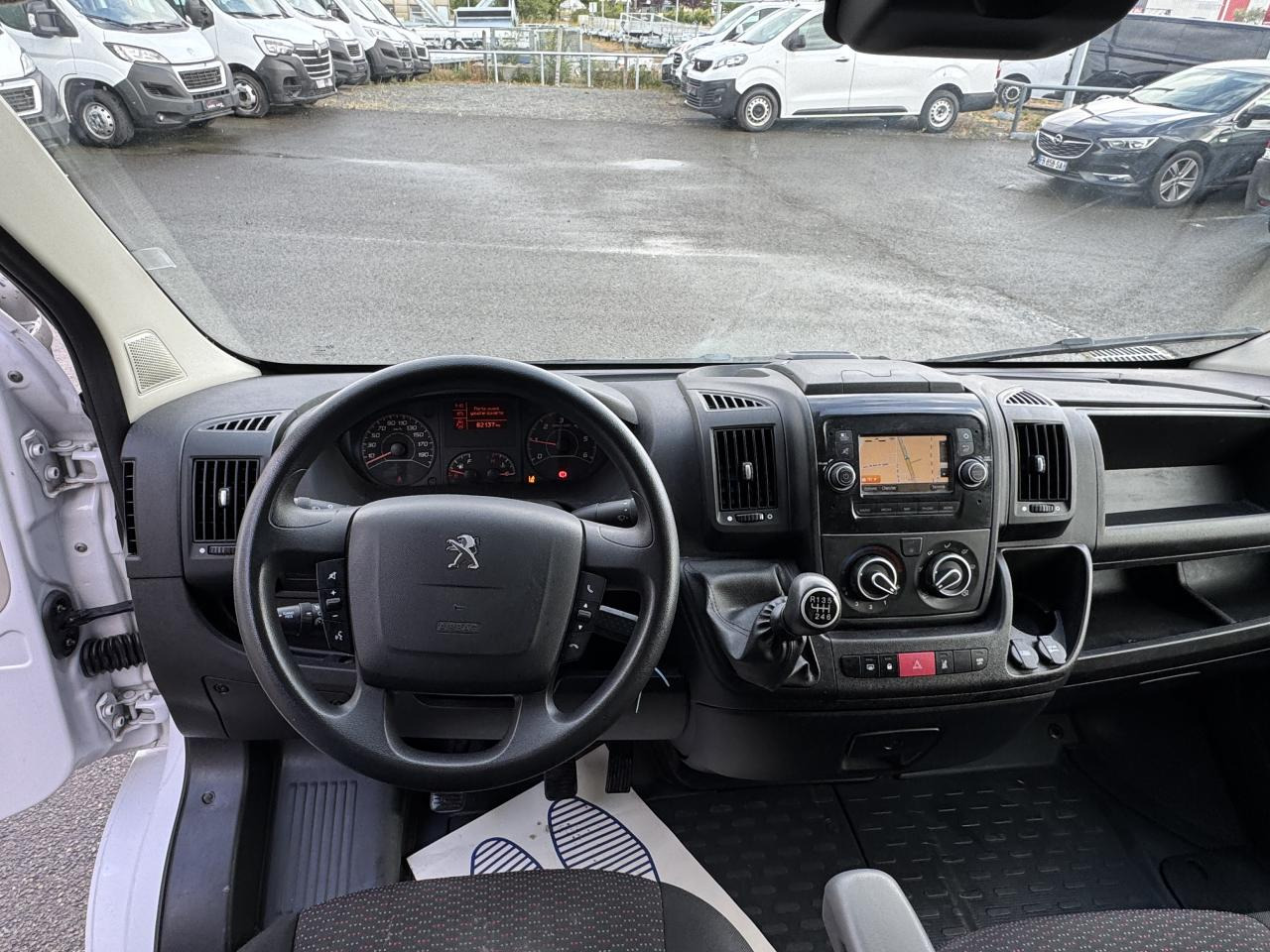 PEUGEOT boxer 333 L2H2 2.2 BLUEHDI S&S 140CH ASPHALT - Dubă: Foto 3 PEUGEOT boxer 333 L2H2 2.2 BLUEHDI S&S 140CH ASPHALT - Dubă: Foto 3