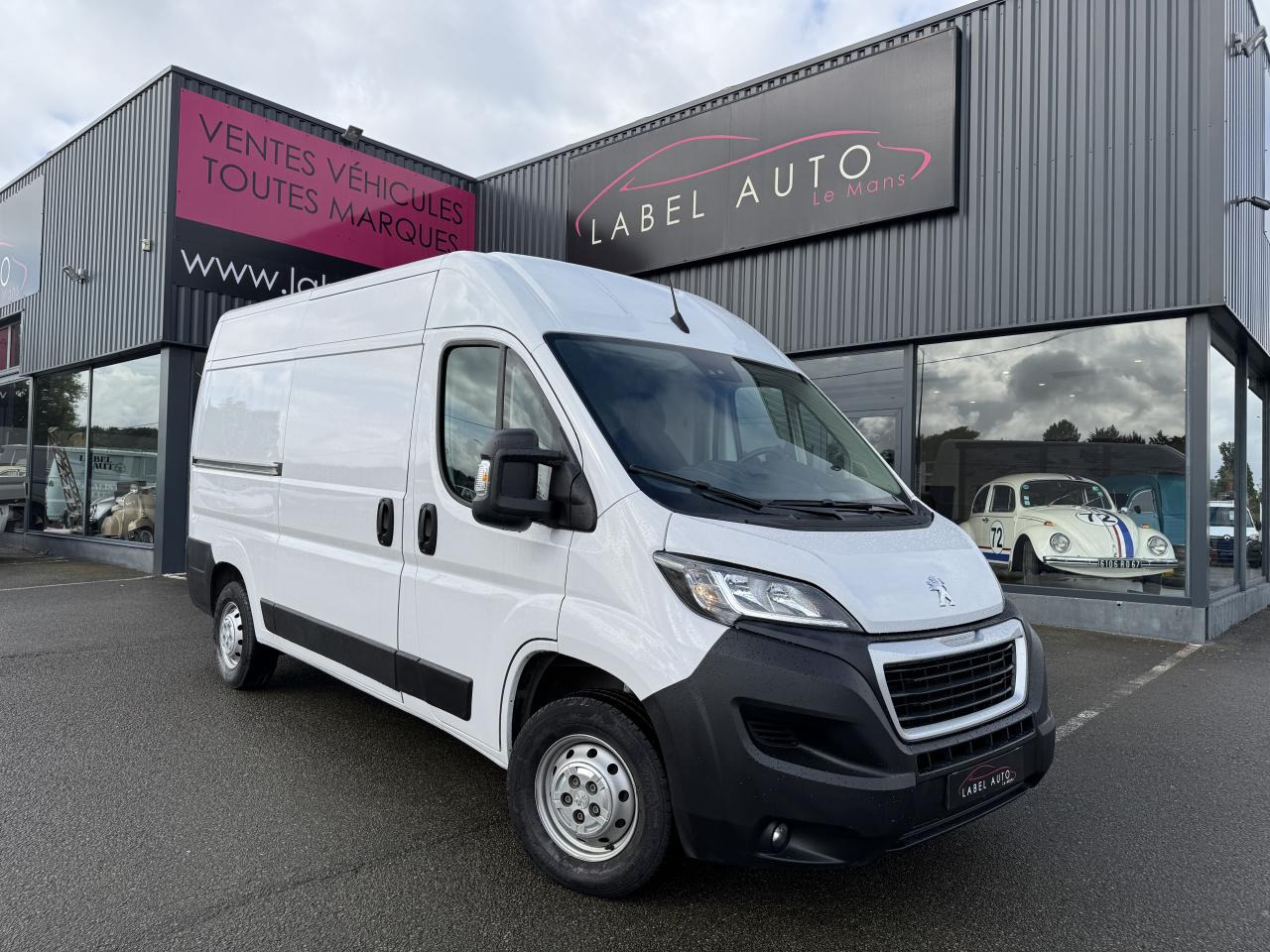 PEUGEOT boxer 333 L2H2 2.2 BLUEHDI S&S 140CH ASPHALT - Dubă: Foto 1 PEUGEOT boxer 333 L2H2 2.2 BLUEHDI S&S 140CH ASPHALT - Dubă: Foto 1