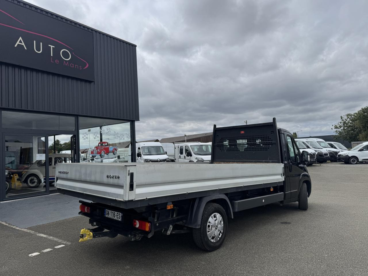 Peugeot Boxer PEUGEOT 3T5 PLATEAU 4M20 2.2 HDI 140 CH PREMIUM - Autoutilitară cu platformă: Foto 5 Peugeot Boxer PEUGEOT 3T5 PLATEAU 4M20 2.2 HDI 140 CH PREMIUM - Autoutilitară cu platformă: Foto 5