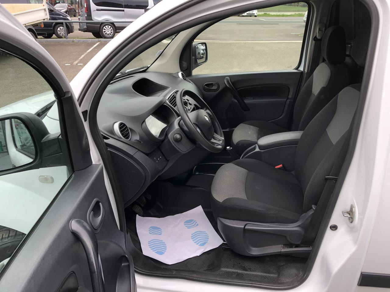 RENAULT KANGOO 1.5 DCI 80CH CONFORT - Dubă: Foto 5 RENAULT KANGOO 1.5 DCI 80CH CONFORT - Dubă: Foto 5