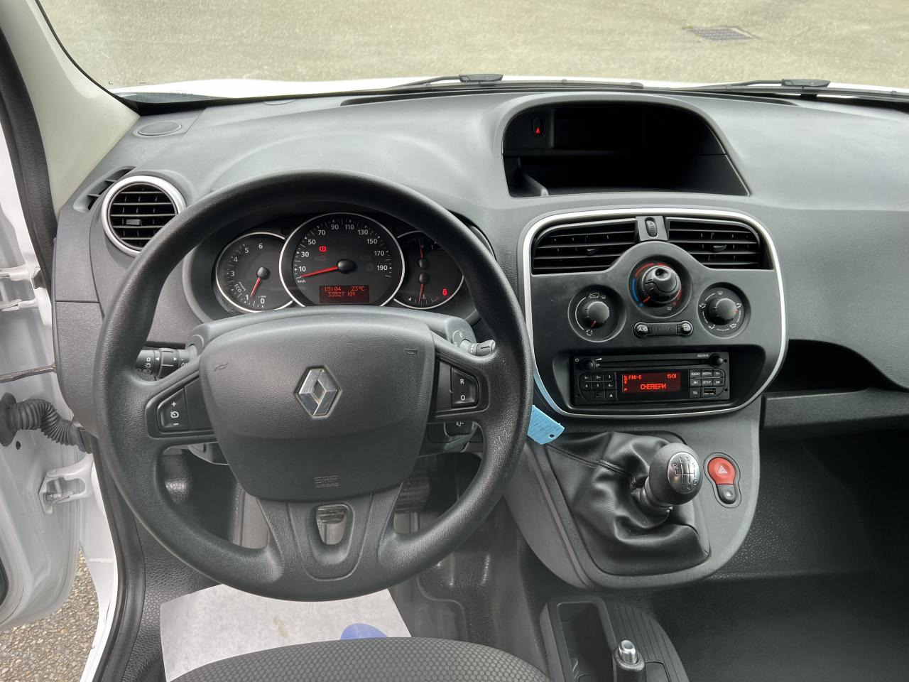 RENAULT KANGOO 1.5 DCI 80CH CONFORT - Dubă: Foto 4 RENAULT KANGOO 1.5 DCI 80CH CONFORT - Dubă: Foto 4