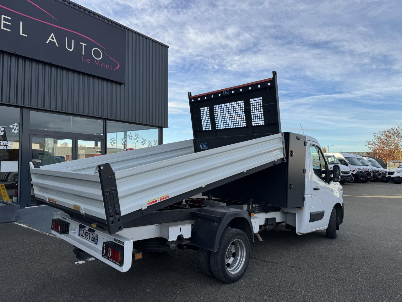 RENAULT MASTER 3T5 BENNE COFFRE RJ 2.3 DCI 145CH PROPULSION - Autoutilitară basculantă: Foto 5 RENAULT MASTER 3T5 BENNE COFFRE RJ 2.3 DCI 145CH PROPULSION - Autoutilitară basculantă: Foto 5