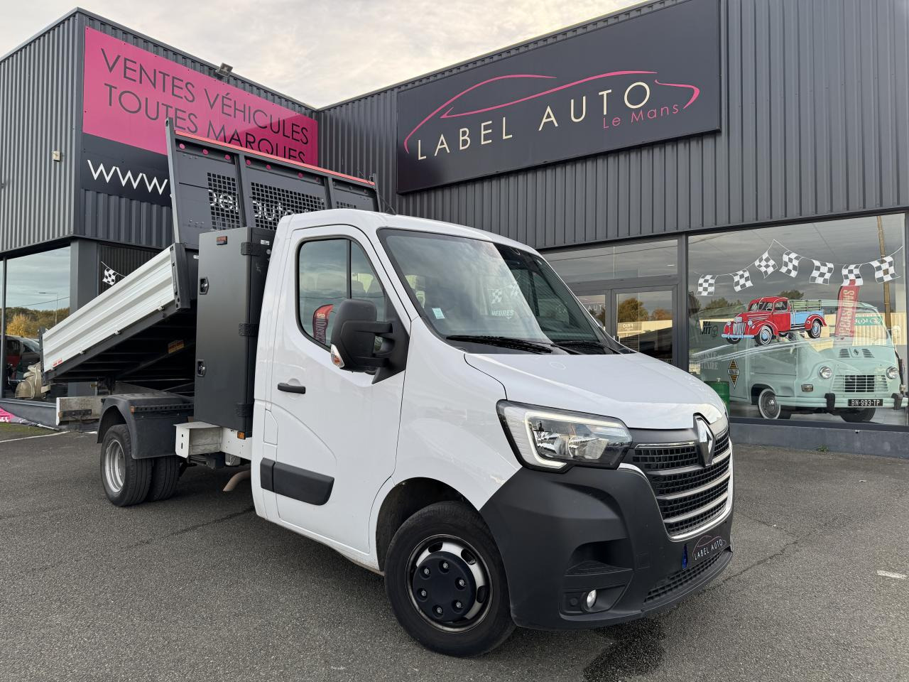 RENAULT MASTER 3T5 BENNE COFFRE RJ 2.3 DCI 145CH PROPULSION - Autoutilitară basculantă: Foto 2 RENAULT MASTER 3T5 BENNE COFFRE RJ 2.3 DCI 145CH PROPULSION - Autoutilitară basculantă: Foto 2