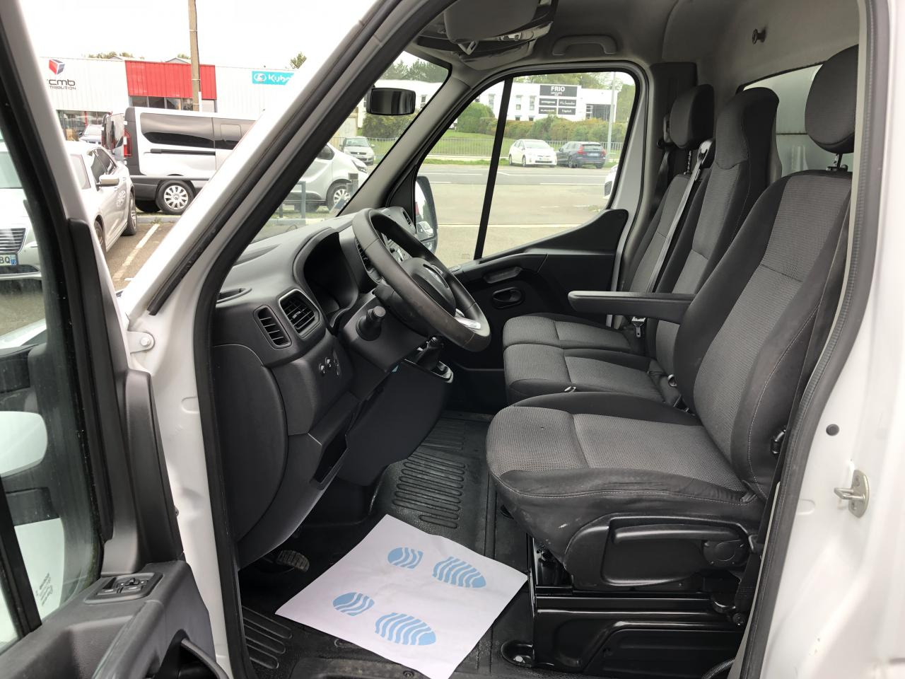 RENAULT TRUCKS MASTER 3T5 BENNE COFFRE RJ 2.3 DCI 145CH PROPULSION - Autoutilitară basculantă: Foto 5 RENAULT TRUCKS MASTER 3T5 BENNE COFFRE RJ 2.3 DCI 145CH PROPULSION - Autoutilitară basculantă: Foto 5