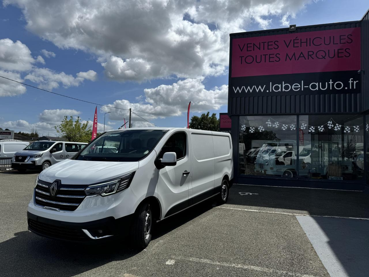 RENAULT Trafic L2H1 3000 Kg 2.0 Blue dCi - 130 2024 III FOURGON Fourgon Advance L2H1 PHASE 3 - Dubă: Foto 5 RENAULT Trafic L2H1 3000 Kg 2.0 Blue dCi - 130 2024 III FOURGON Fourgon Advance L2H1 PHASE 3 - Dubă: Foto 5