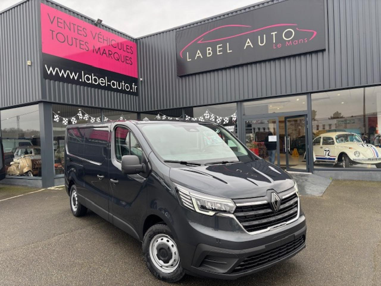 RENAULT Trafic L2H1 3000 Kg 2.0 Blue dCi - 150 2024 III FOURGON Fourgon Advance L2H1 PHASE 3 - Dubă: Foto 1 RENAULT Trafic L2H1 3000 Kg 2.0 Blue dCi - 150 2024 III FOURGON Fourgon Advance L2H1 PHASE 3 - Dubă: Foto 1