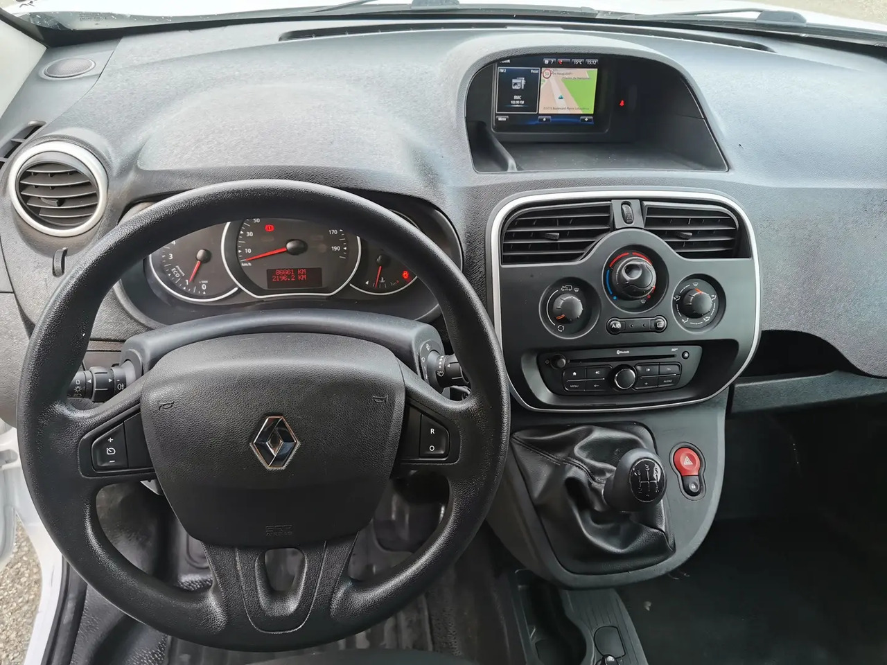 Renault Kangoo 1.5 BLUE DCI 80CH GRAND CONFORT 5CV - Dubă: Foto 3 Renault Kangoo 1.5 BLUE DCI 80CH GRAND CONFORT 5CV - Dubă: Foto 3
