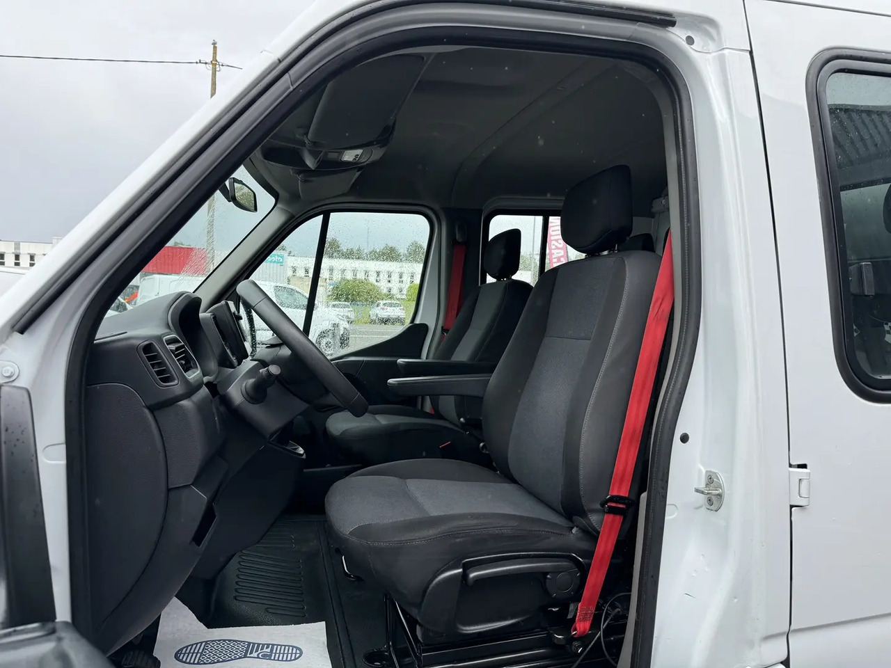 Renault Master 3500 L4 2.3 BLUE DCI 145CH DOUBLE CABINE CONFORT EUROVI - Autoutilitară basculantă, Autoutilitară cabină dublă: Foto 5 Renault Master 3500 L4 2.3 BLUE DCI 145CH DOUBLE CABINE CONFORT EUROVI - Autoutilitară basculantă, Autoutilitară cabină dublă: Foto 5