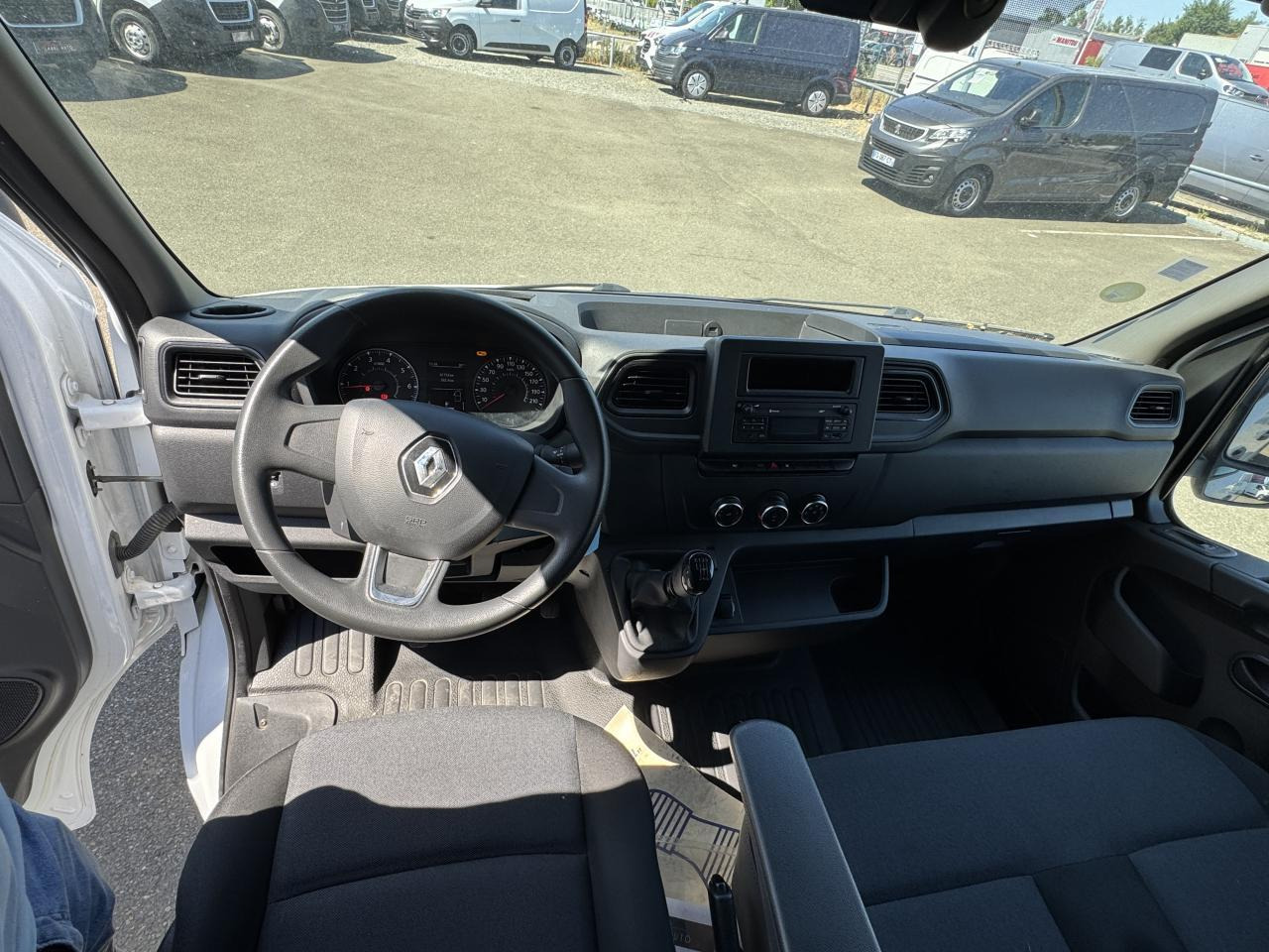 Renault Master F3500 L3H2 2.3 DCI 135CH CONFORT EURO6 - Dubă: Foto 3 Renault Master F3500 L3H2 2.3 DCI 135CH CONFORT EURO6 - Dubă: Foto 3