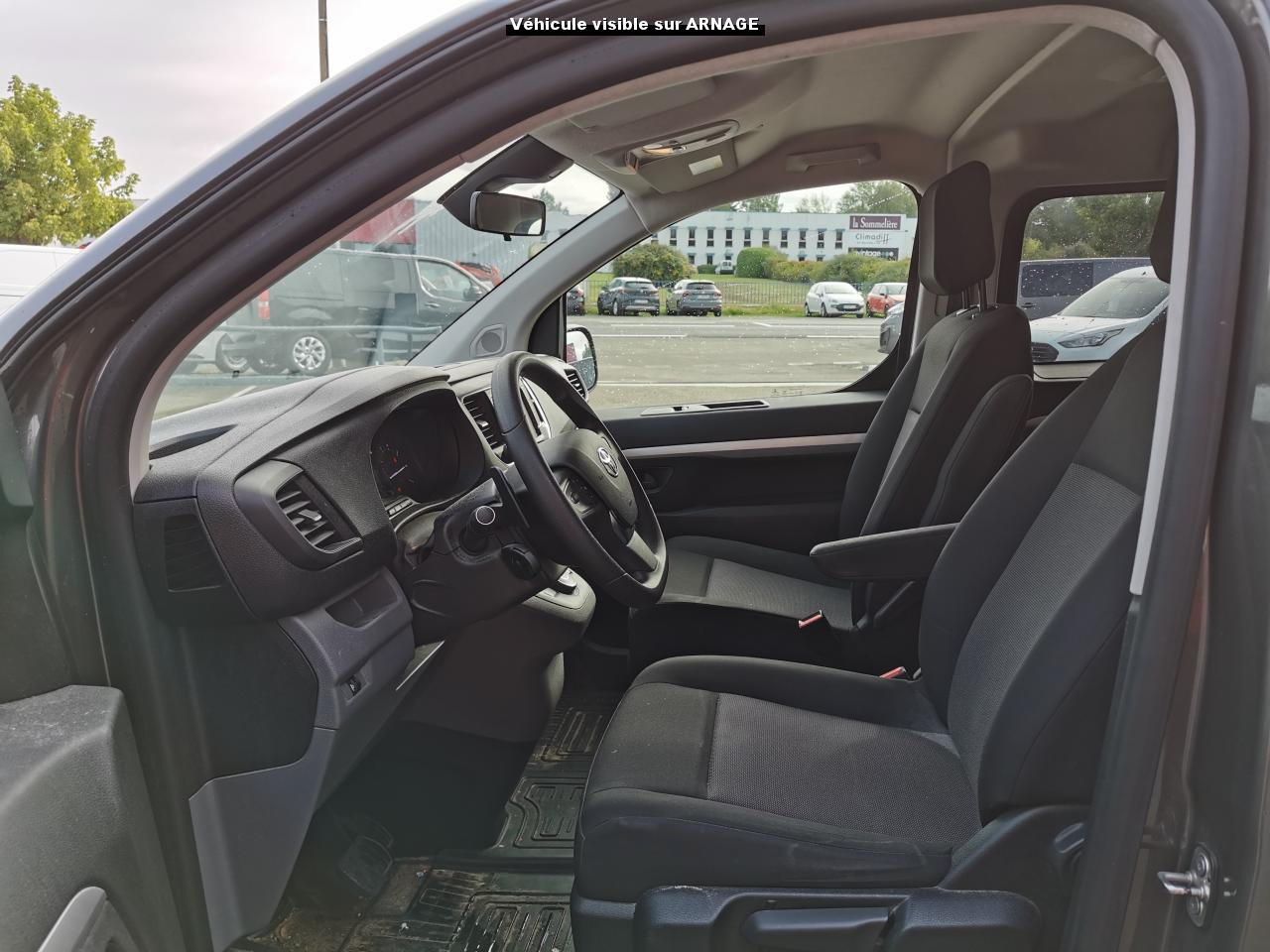 TOYOTA Proace 2.0 180 D-4D - BVA CABINE APPROFONDIE Cabine Medium - Dubă: Foto 4 TOYOTA Proace 2.0 180 D-4D - BVA CABINE APPROFONDIE Cabine Medium - Dubă: Foto 4