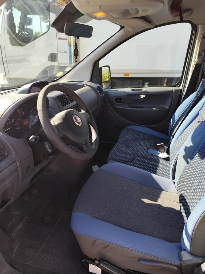 Fiat Scudo 1,2 L1H1 Mjt avec Cellule frigorifique intégrée - Autoutilitară frigorifica: Foto 5 Fiat Scudo 1,2 L1H1 Mjt avec Cellule frigorifique intégrée - Autoutilitară frigorifica: Foto 5