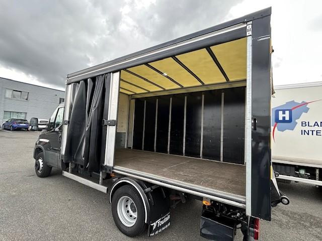Iveco Daily 70C16 Plateau Brasseur Rideaux coulissant Hayon rabattable - Autoutilitară cu prelată: Foto 4 Iveco Daily 70C16 Plateau Brasseur Rideaux coulissant Hayon rabattable - Autoutilitară cu prelată: Foto 4
