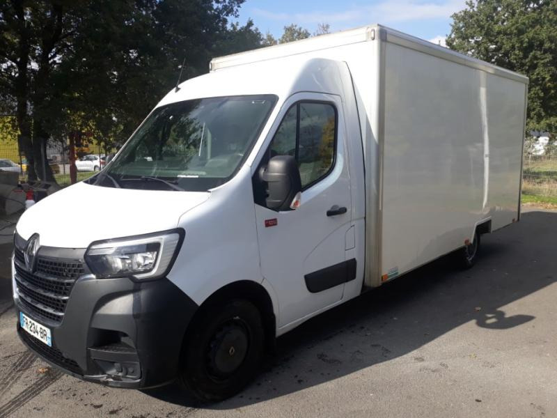 Renault Master 145.35 PC Caisse Blanchisserie - Autoutilitară box: Foto 1 Renault Master 145.35 PC Caisse Blanchisserie - Autoutilitară box: Foto 1