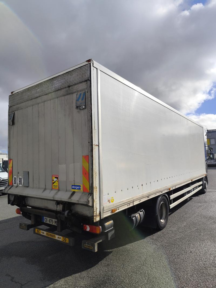 Renault Midlum 270.14 Fourgon Polyfond avec hayon rabattable - Camion furgon: Foto 3 Renault Midlum 270.14 Fourgon Polyfond avec hayon rabattable - Camion furgon: Foto 3