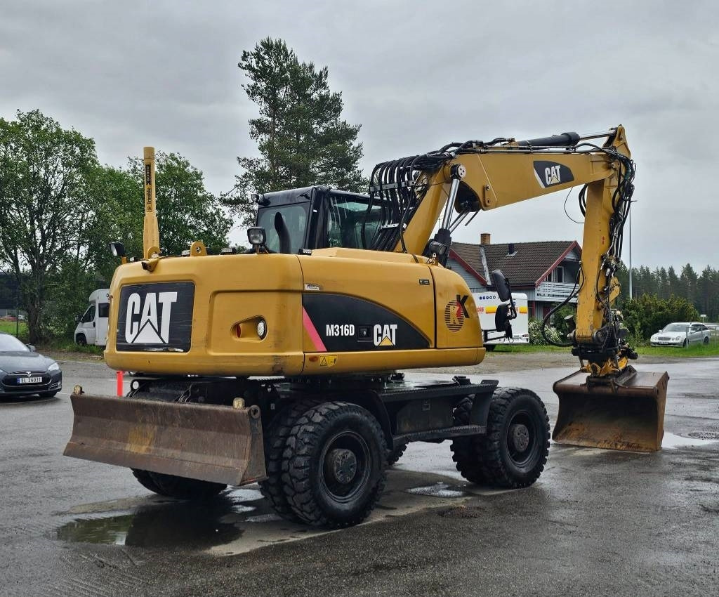CAT M 316 D - Excavator pe roţi: Foto 4 CAT M 316 D - Excavator pe roţi: Foto 4