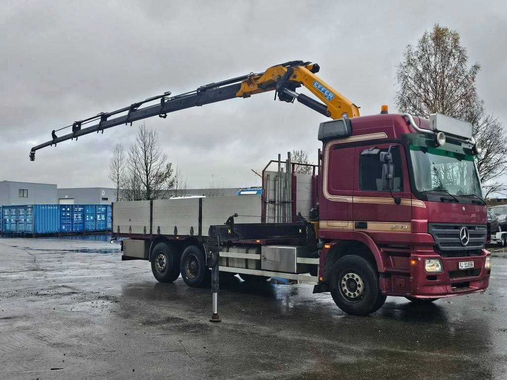 Mercedes-Benz Actros 2544  - Camion cu macara: Foto 5 Mercedes-Benz Actros 2544  - Camion cu macara: Foto 5