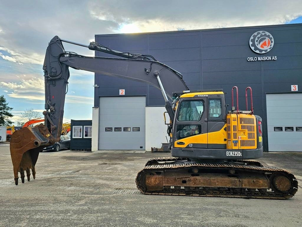 Volvo ECR 235 DL - Excavator pe şenile: Foto 2 Volvo ECR 235 DL - Excavator pe şenile: Foto 2