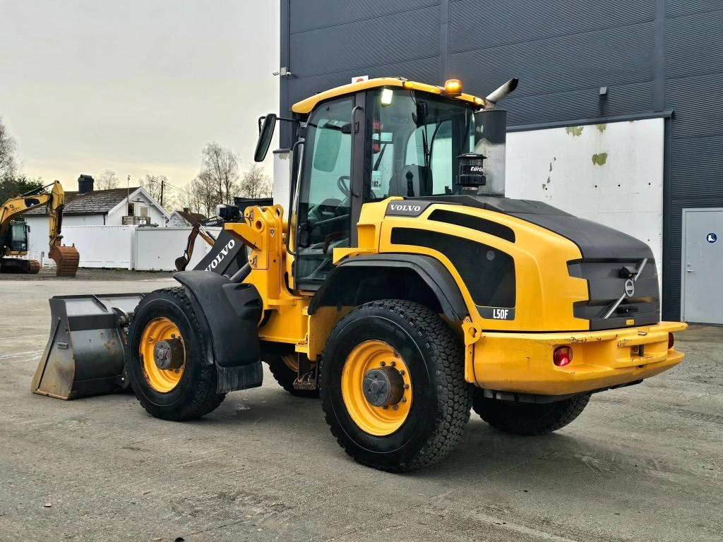 Volvo L 50 F - Încărcător frontal pe pneuri: Foto 3 Volvo L 50 F - Încărcător frontal pe pneuri: Foto 3