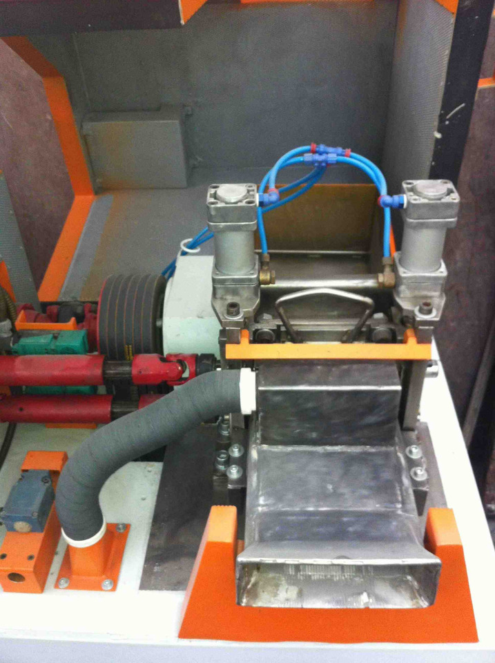 Stranggranulator DREER 200 - Mașină: Foto 2 Stranggranulator DREER 200 - Mașină: Foto 2