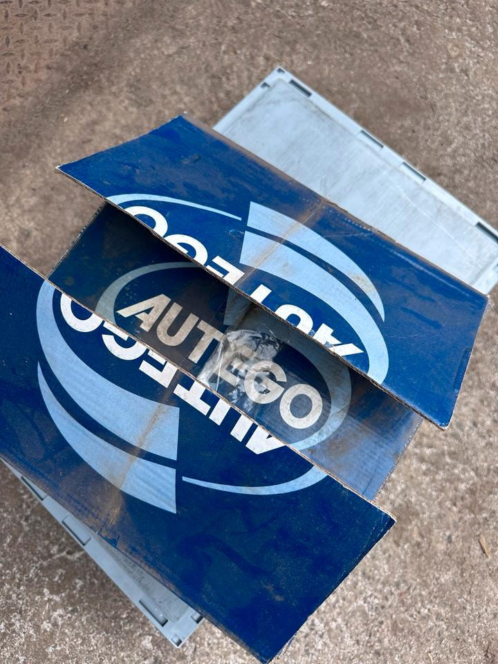 Bremsscheiben Mercedes-Benz Vario Hinterachse O.E.-Nr.: A6684230112 - Disc de frână pentru Autoutilitară: Foto 3 Bremsscheiben Mercedes-Benz Vario Hinterachse O.E.-Nr.: A6684230112 - Disc de frână pentru Autoutilitară: Foto 3